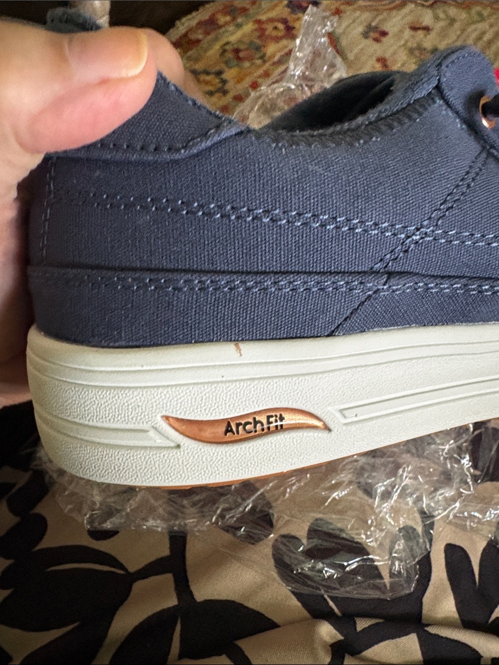 Skechers Men’s Navy Casual Lace-Up Sneakers with White Sole 11 - Picture 2 of 4